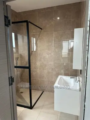 3bdrm House in Testimonial Building, East Legon for Sale