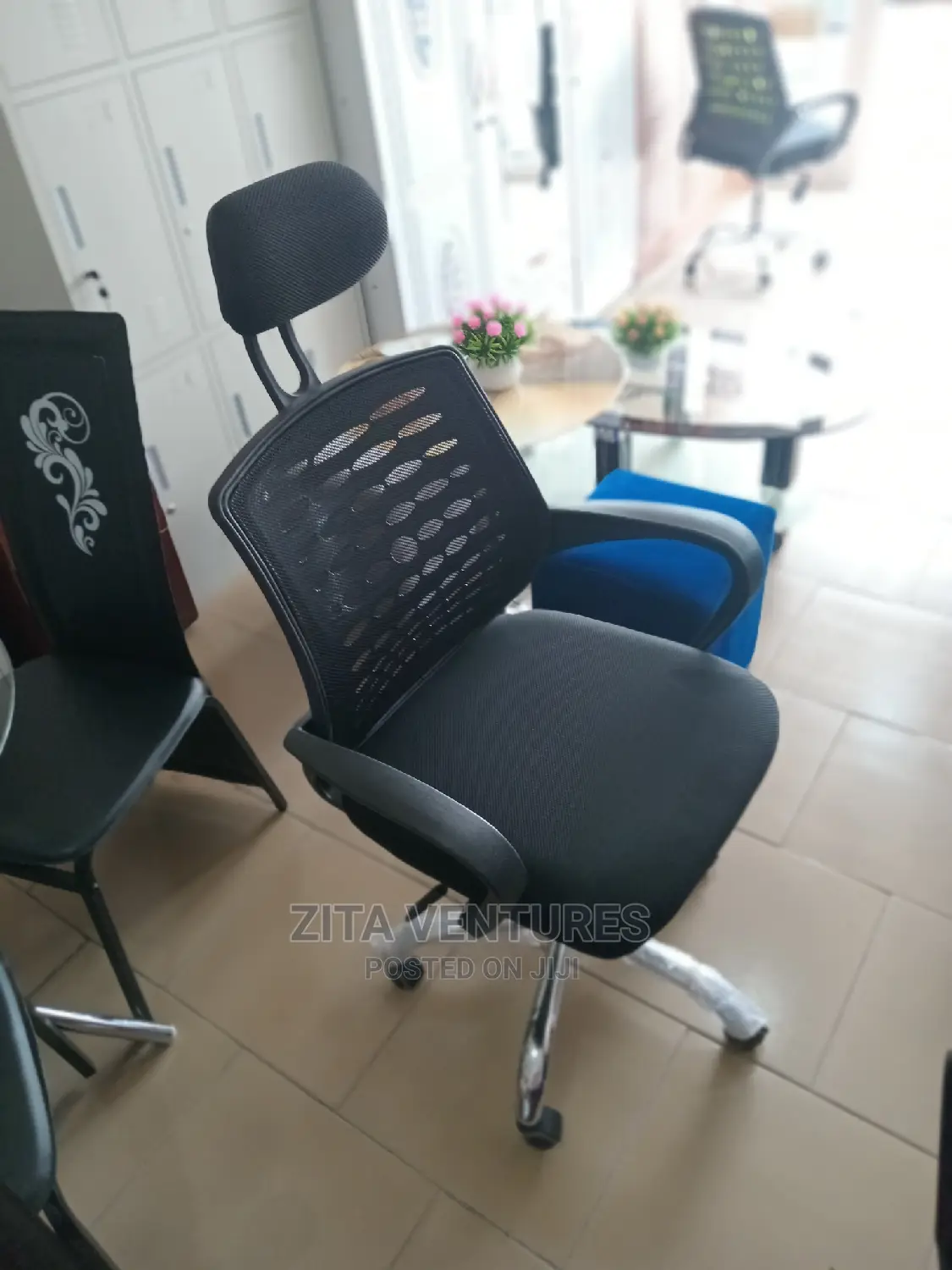 Rotatable Office Chair