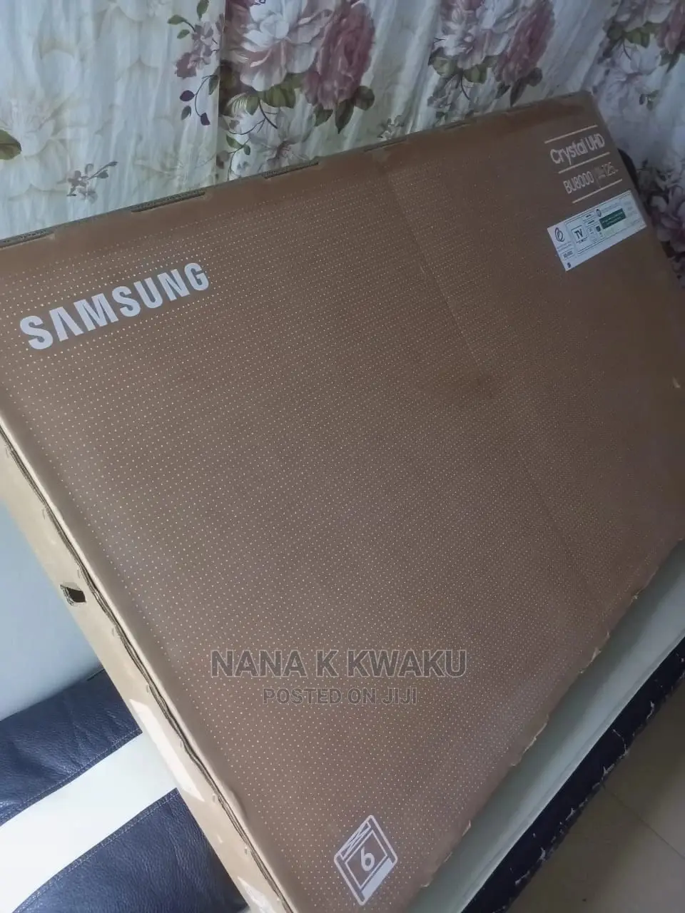 Uhd Samsung 50inches Smart TV
