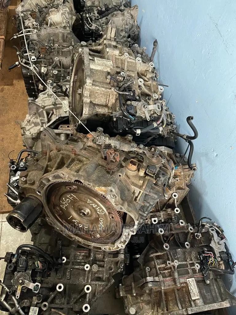 Hyundai Elantra Complete Engine With Transmission