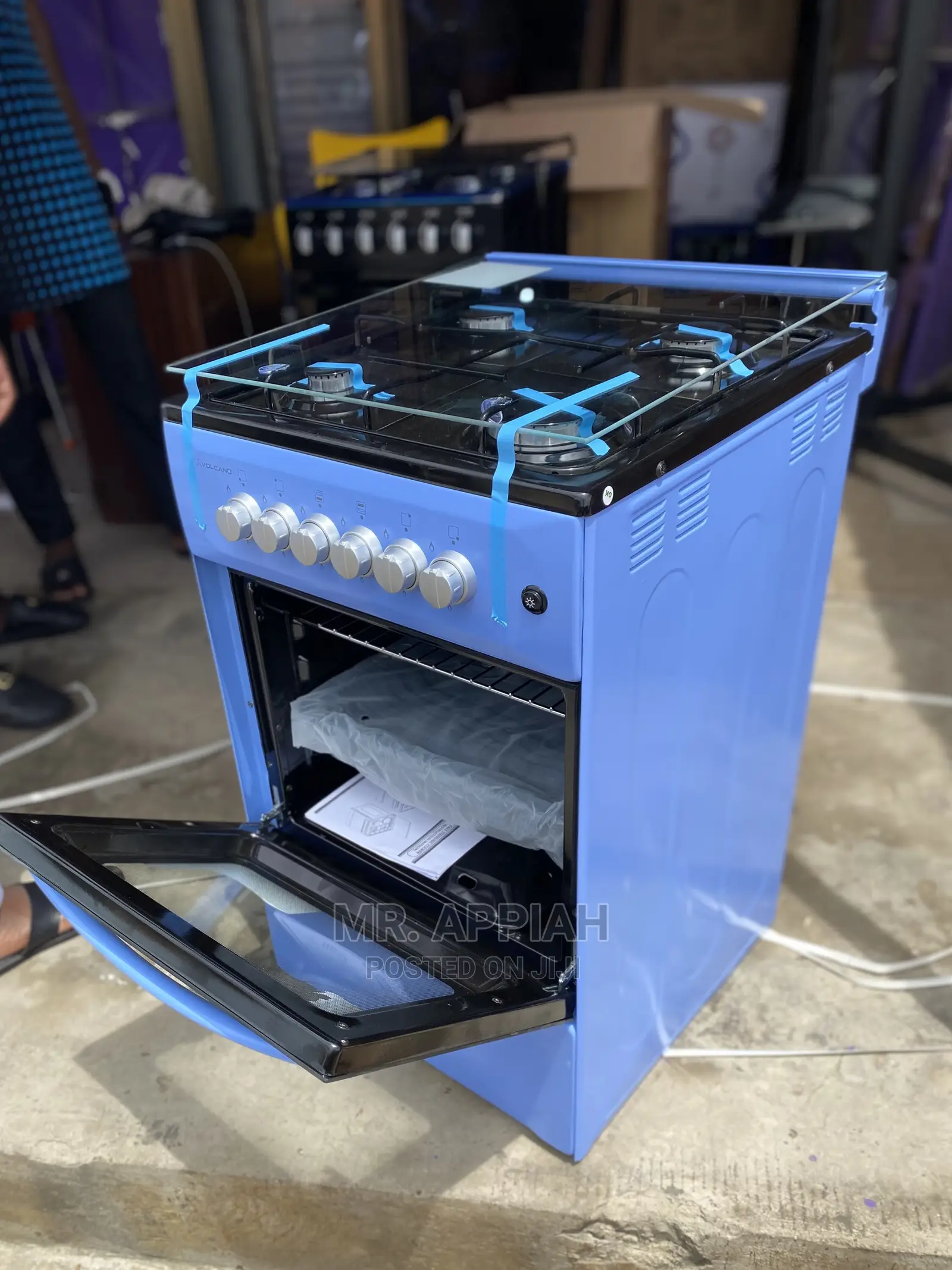 Unique 50x50 Volcano 4 Gas Cooker in Stock Now(Blue Color).