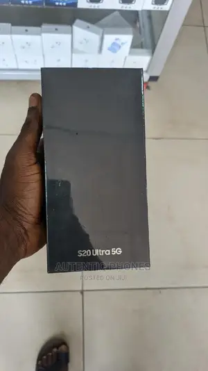 New Samsung Galaxy S20 Ultra 5G 128 GB Black