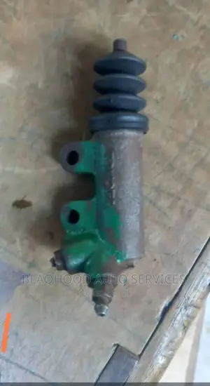 Photo - Toyota Down(Gearbox) Port Available