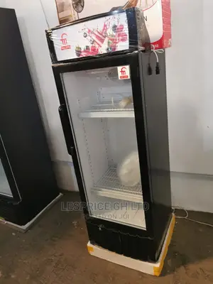 Exclusive Fairmate Display Fridge 190L