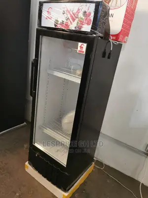 Affordable Fairmate Display Fridge 190L