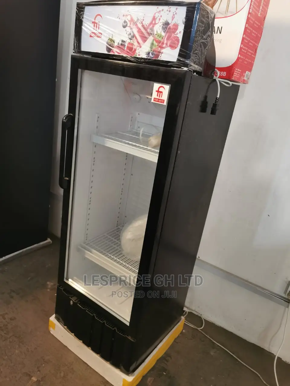 Affordable Fairmate Display Fridge 190L