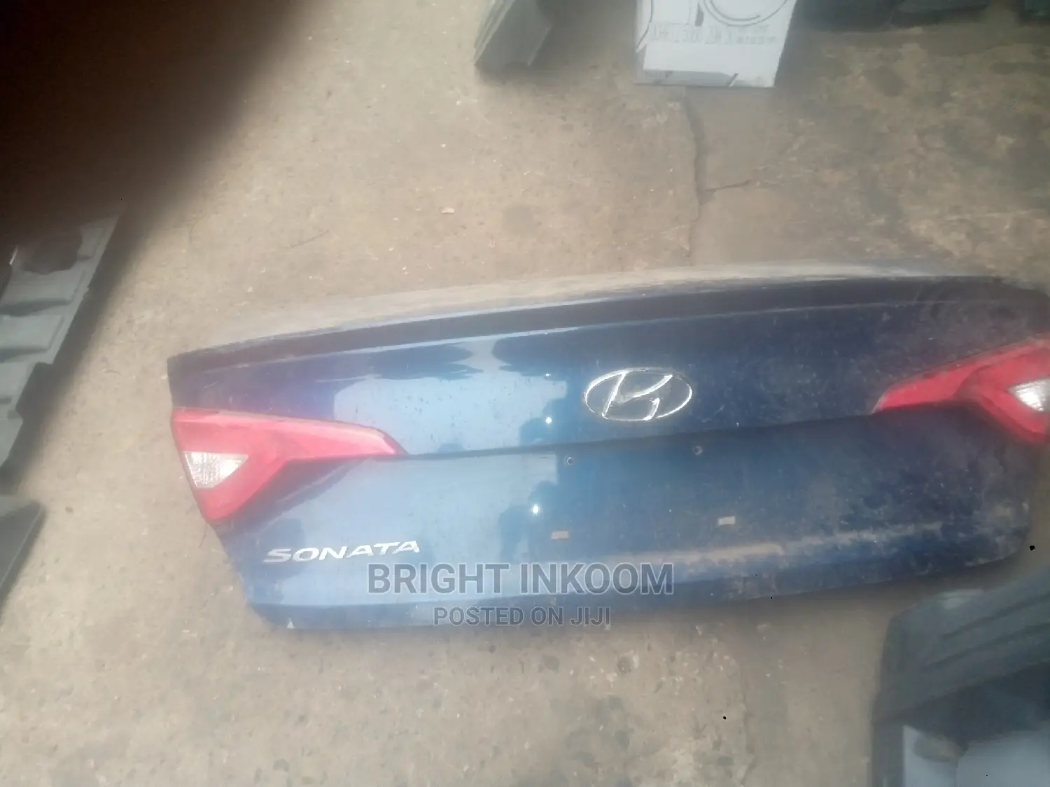 Sonata 2016 Boot