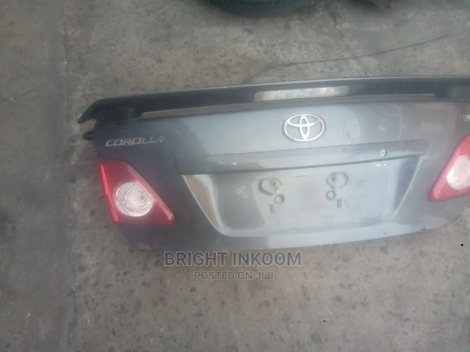Corolla 2012 Boot