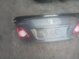 Corolla 2012 Boot