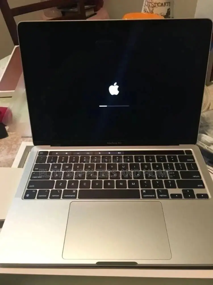 Laptop Apple MacBook Pro 8GB Intel Core I5 SSD 128GB