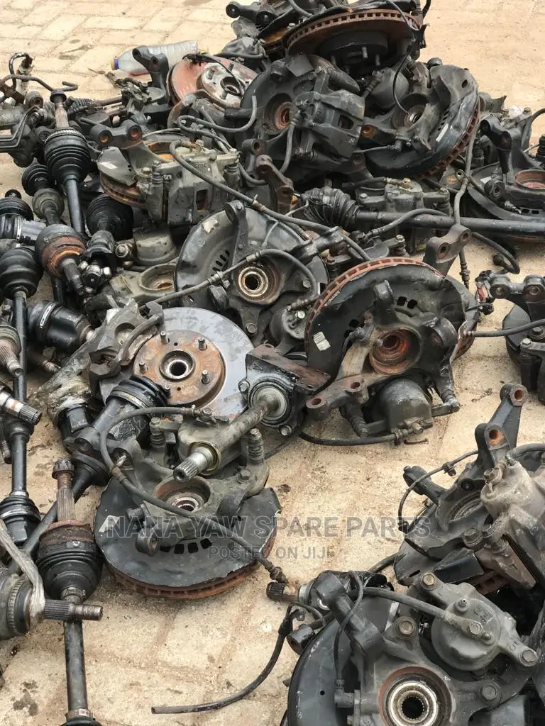 Toyota Vitz Front Hub