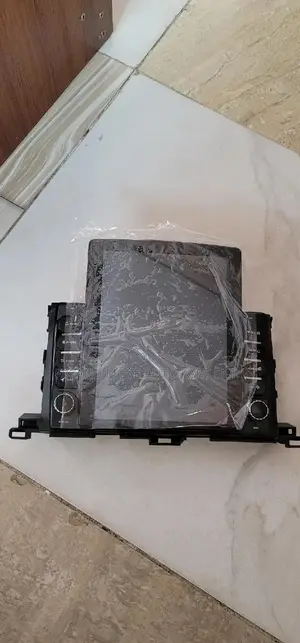 Highlander 2018-2021 Full Screen Tesla Android Car System
