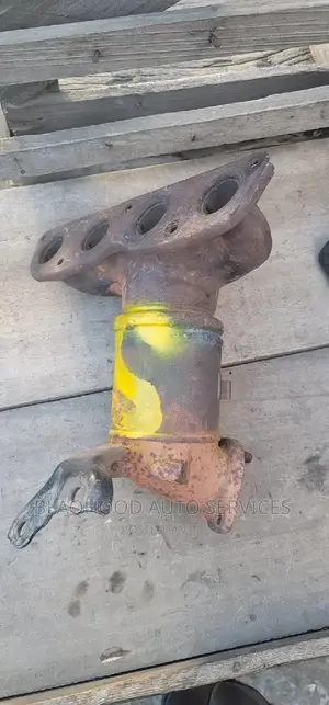 Photo - Hyundai Elantra 2016-19 ENGINE CATALYTIC CONVERTER for Sale