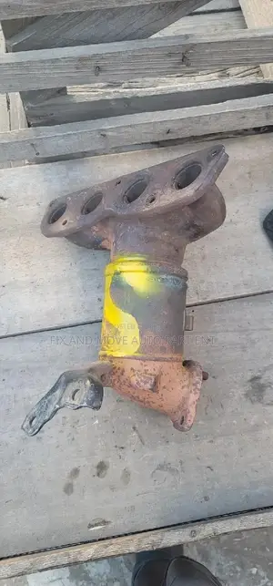 Hyundai Elantra 2016-19 Engine Catalytic Converter for Sale