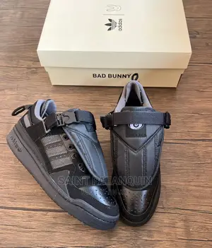 Adidas Bunny Sneaker