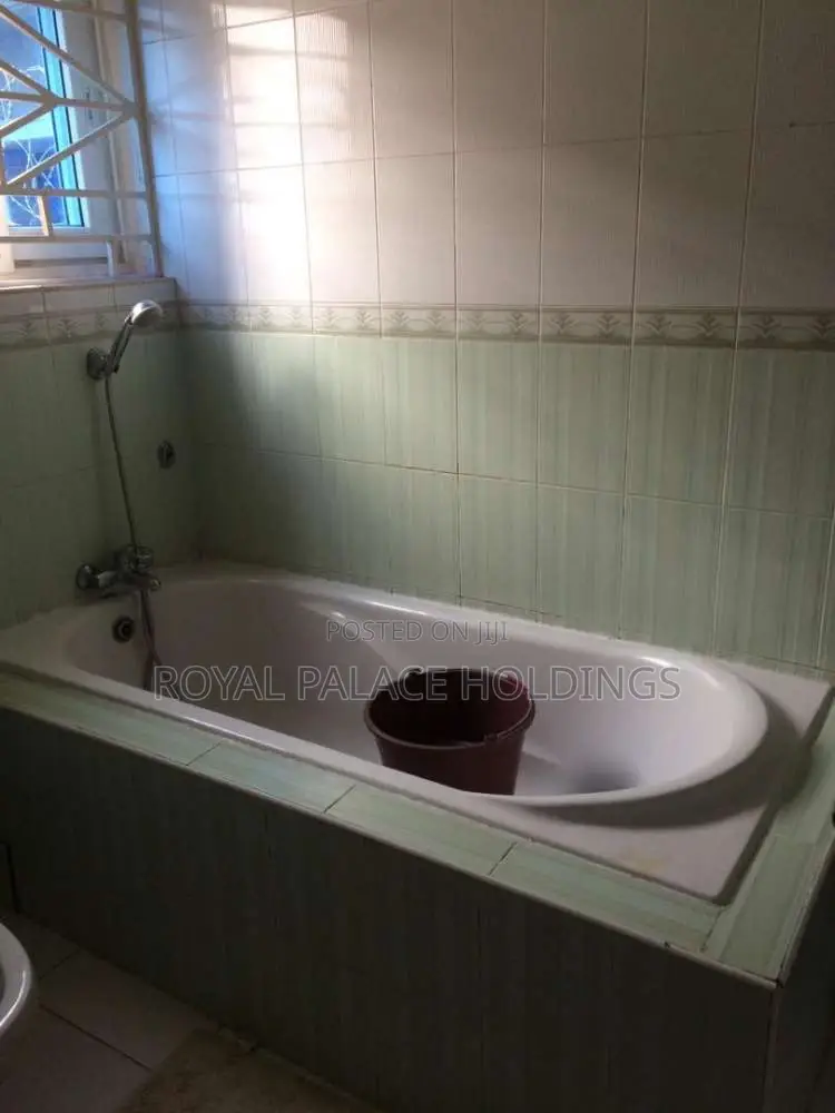 Furnished 3bdrm House in East Legon for rent