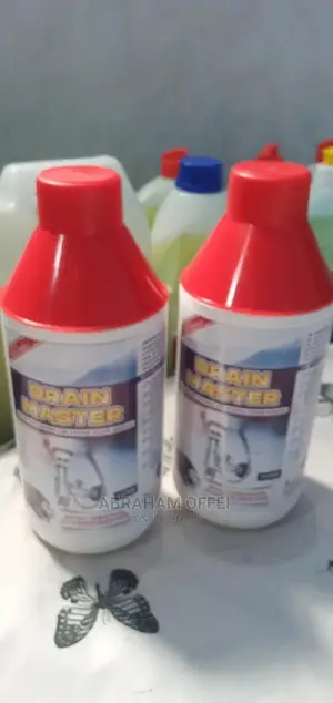 Drain Unclogging and Strong Odour Remover