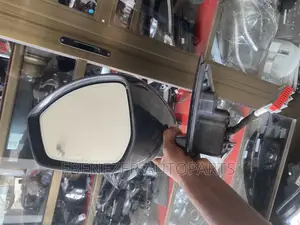 Range Rover Evogue Driving Mirror
