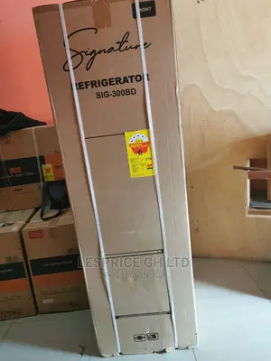 Excellent Signature Refrigerator 273L
