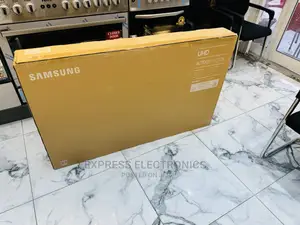 AU7000 50”UHD Smart Samsung