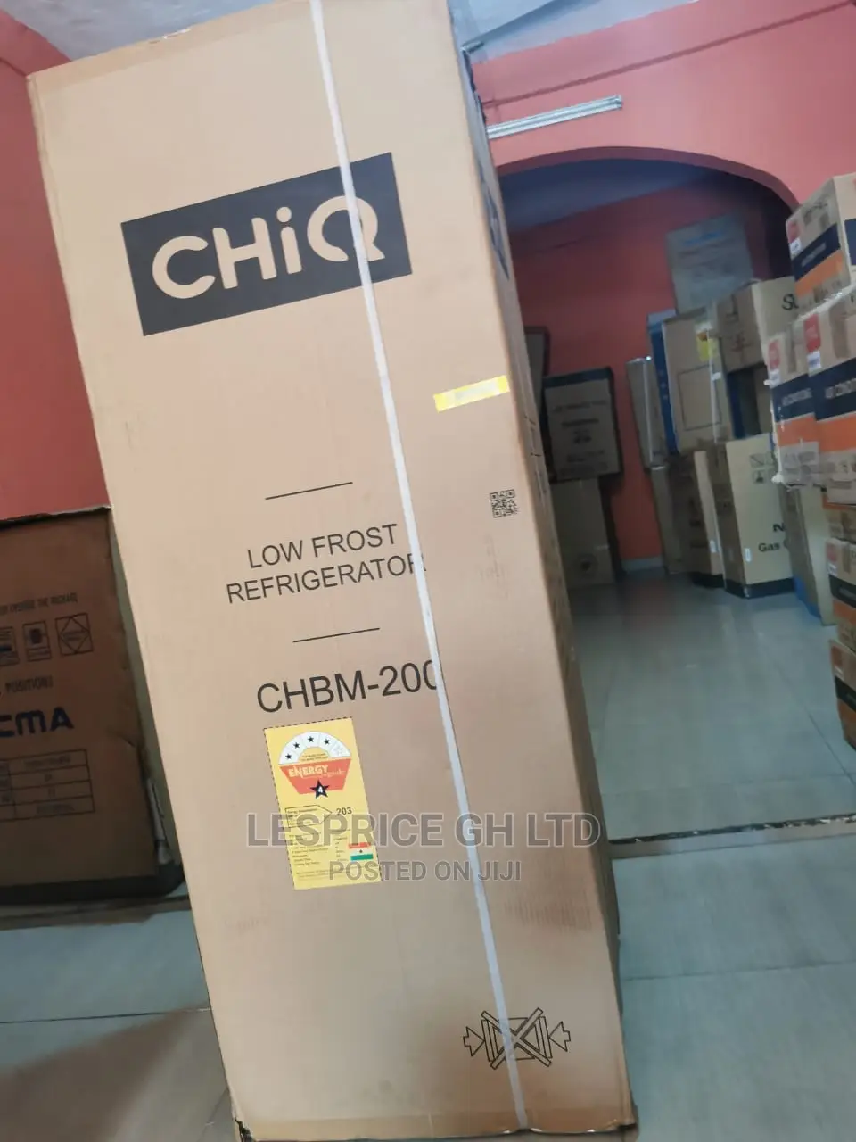 Exclusive Chiq Refrigerator 157L