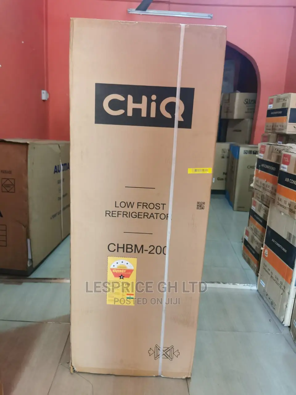 Sealed Chiq Refrigerator 157L
