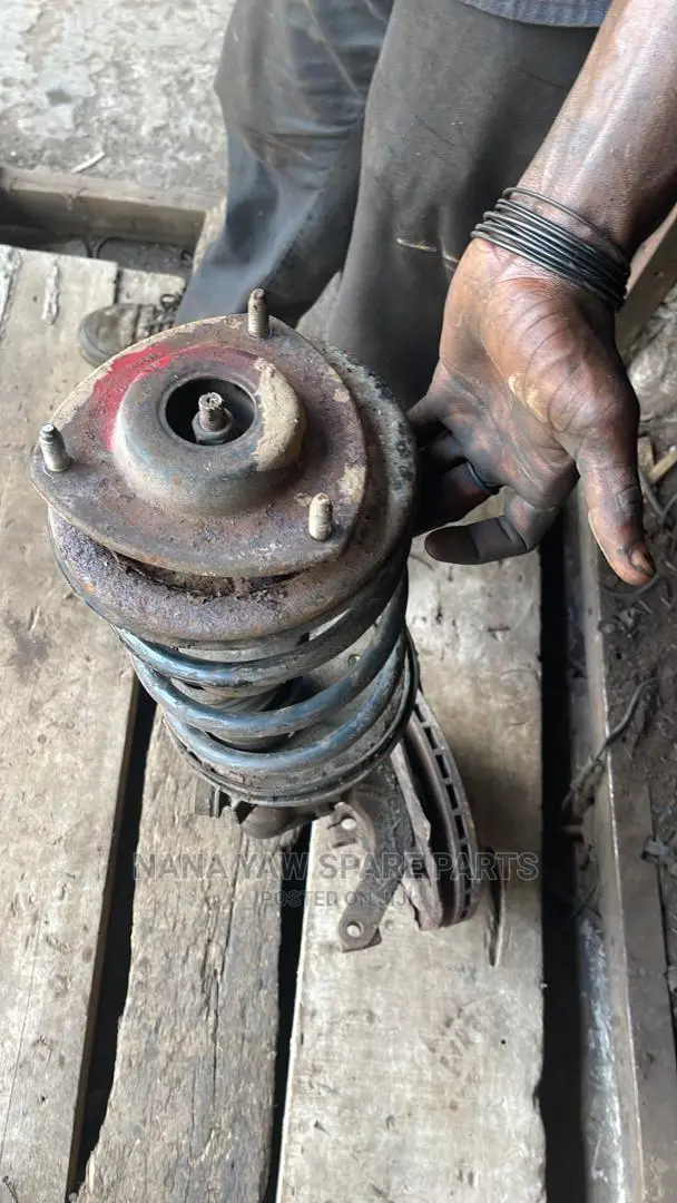 Hyundai Elantra 2012-2014 Absorber