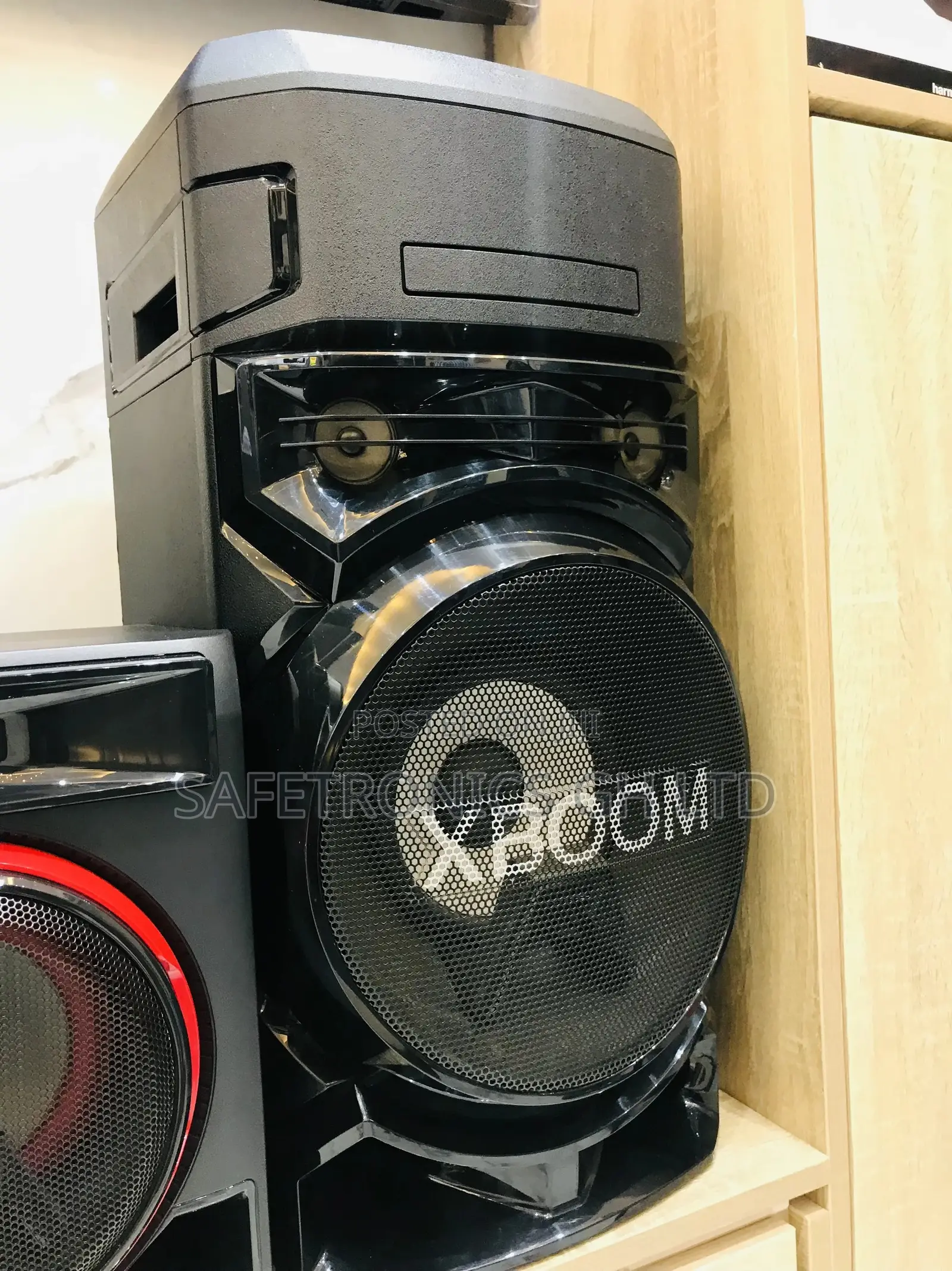 Karaoke Multi Bluetooth LG XBOOM ON7 Sound System
