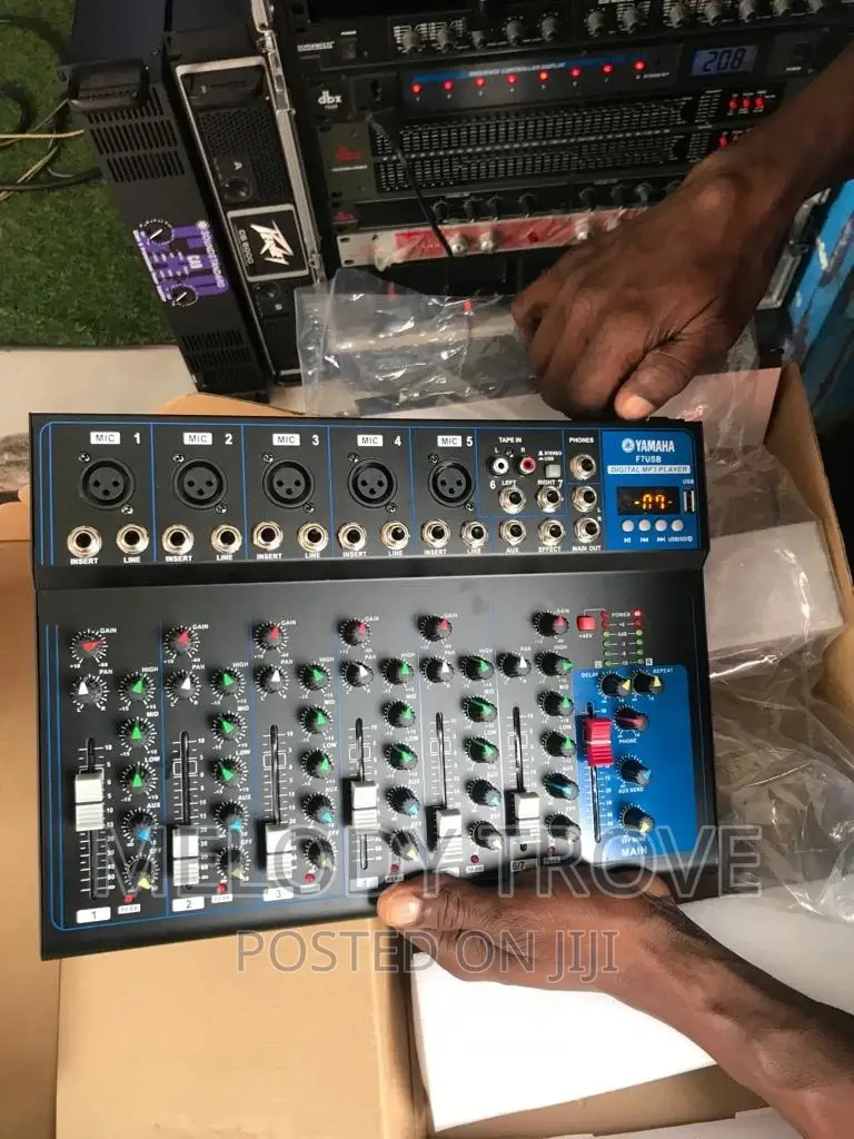7channel Mixer With Bluetooth