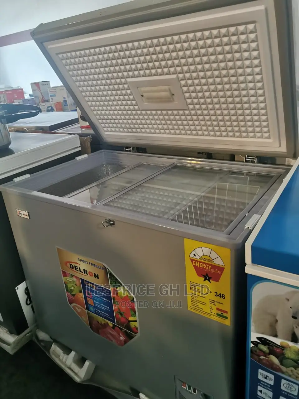 Quality Delron Chest Freezer 258L
