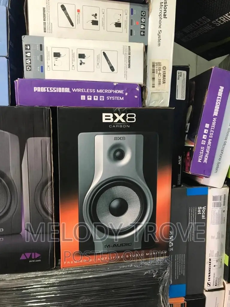 Studio Monitors-Bx8 Carbon