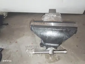 6" Bench Vice