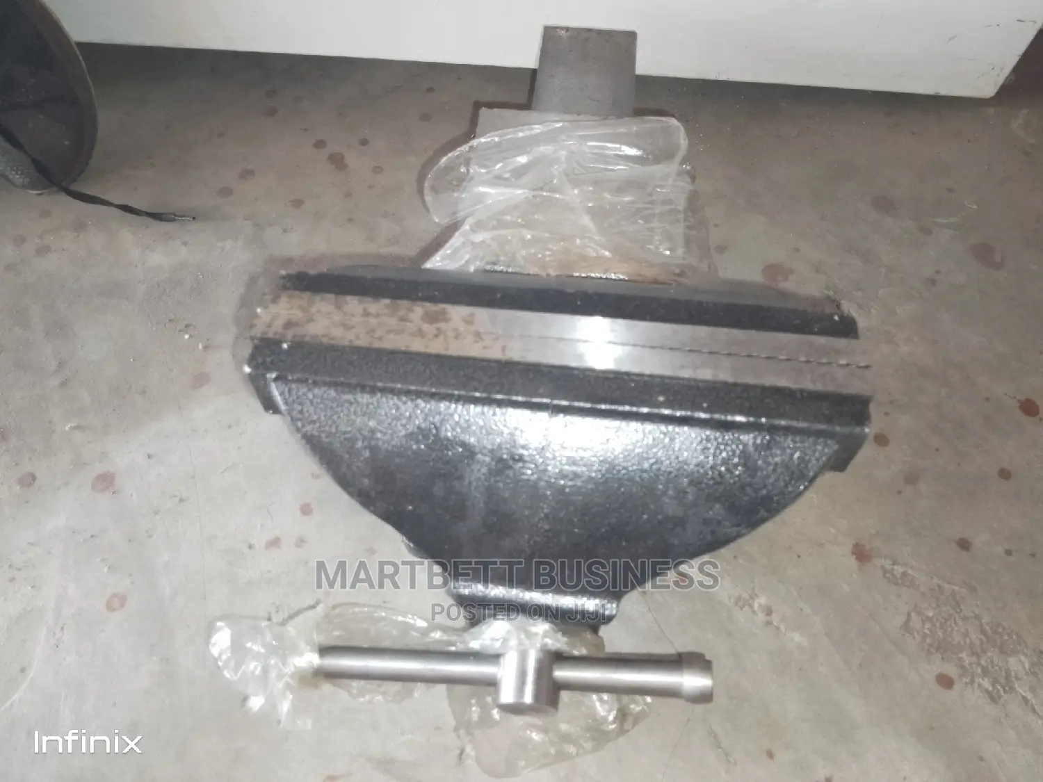 6" Bench Vice