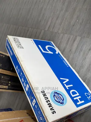 High Quality Samsung 32” HD Tv in Stock