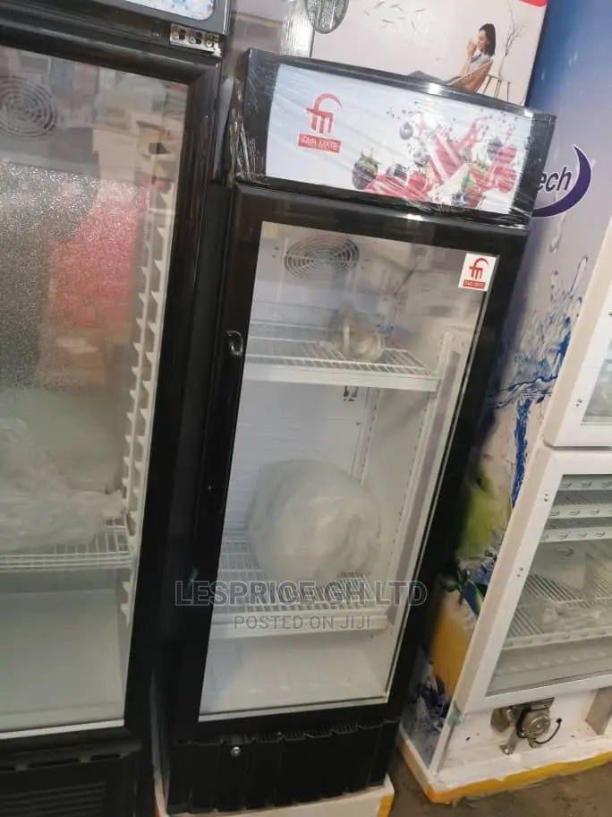 Good Looking Fairmate Display Fridge 190L