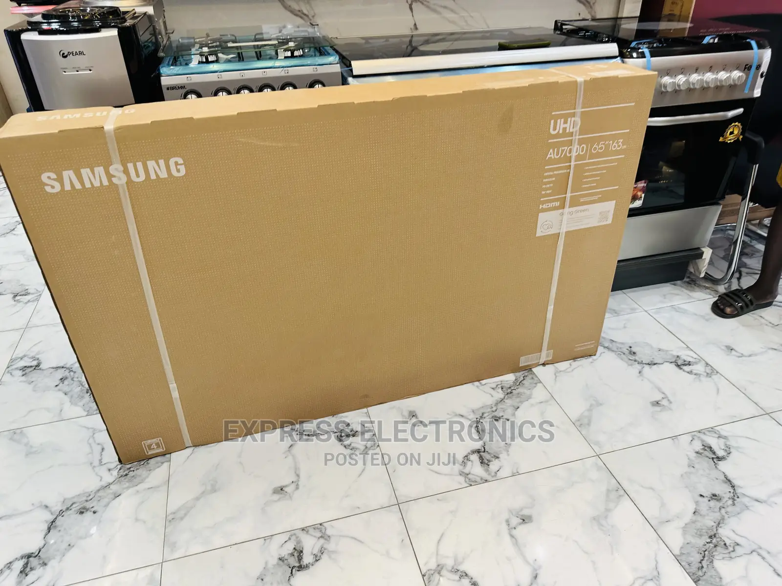Dynamic Range Crystal Color UHD Smart Samsung 65”Au7000