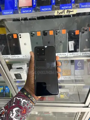 New Samsung Galaxy S20 Ultra 5G 128 GB Black