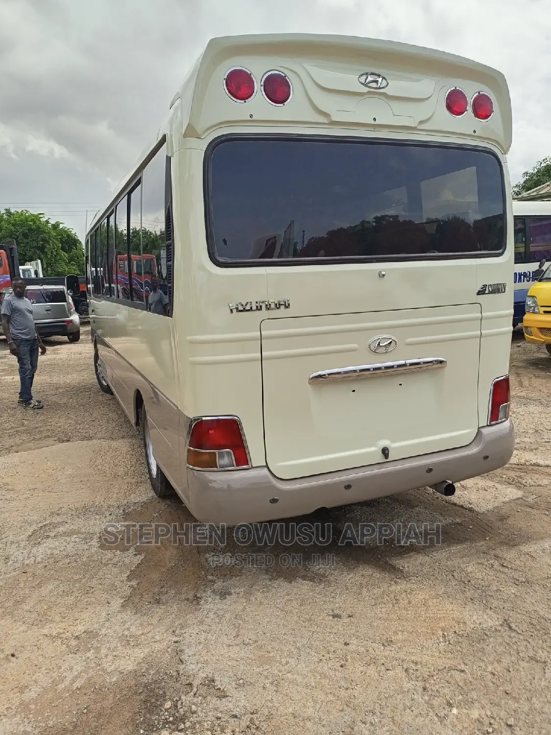 Hyundai County 2011 Grey