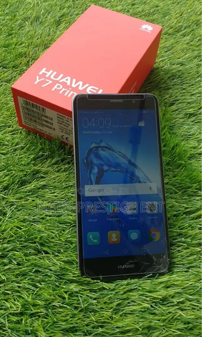 New Huawei Y7 Prime 2019 32 GB Silver
