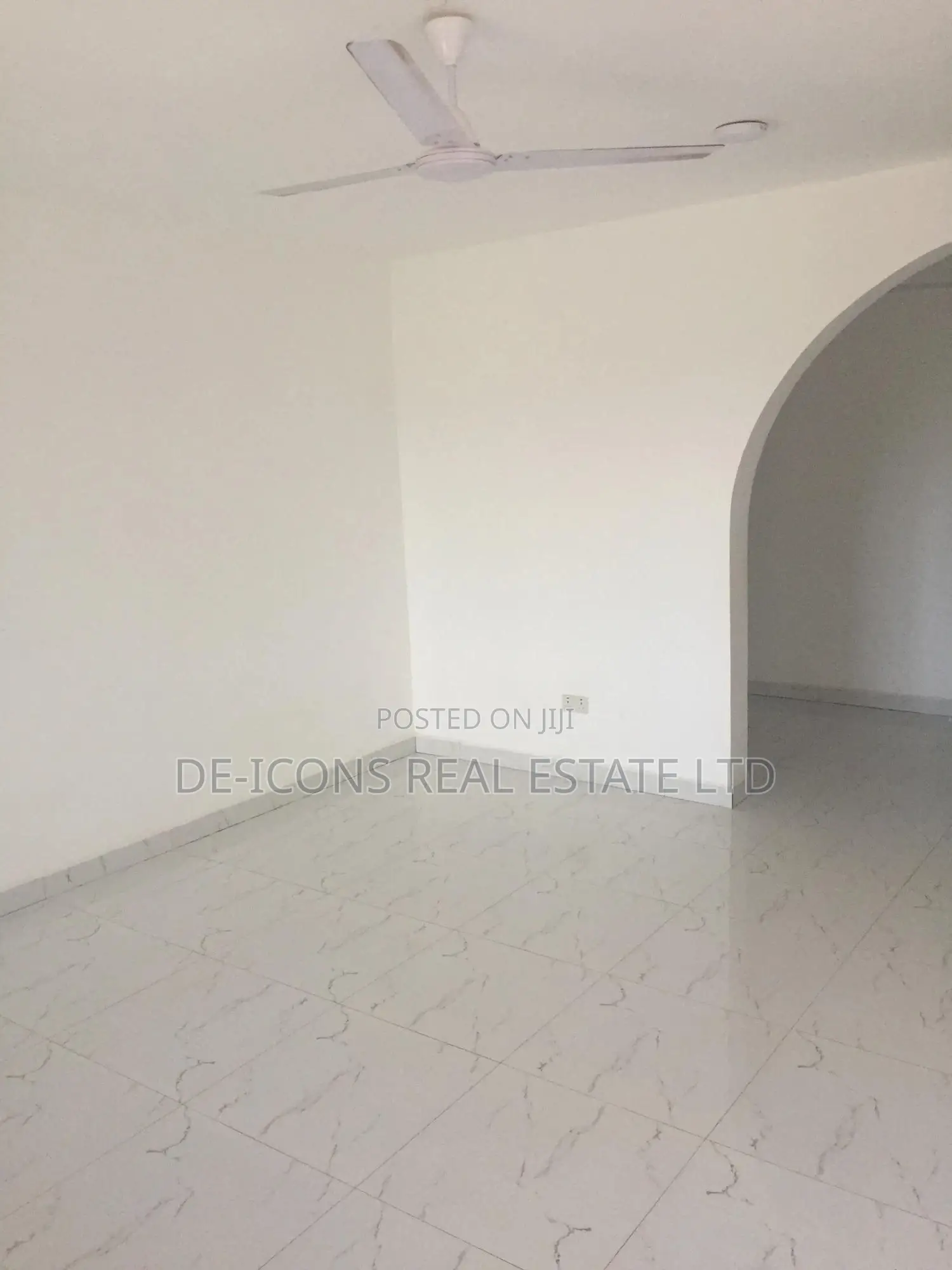 2bdrm Duplex in De-Icons Real, Ga South Municipal for rent