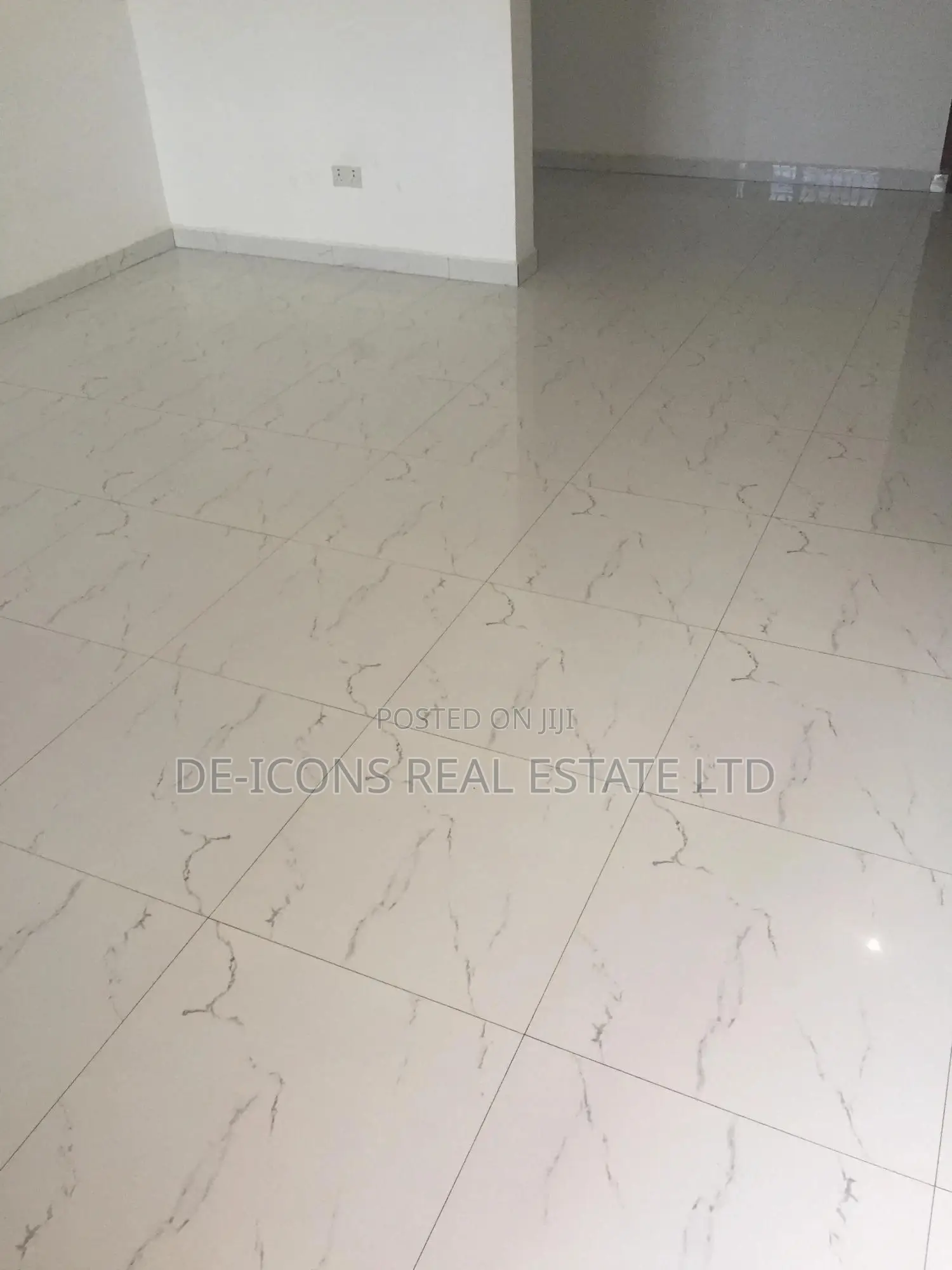 2bdrm Duplex in De-Icons Real, Ga South Municipal for rent