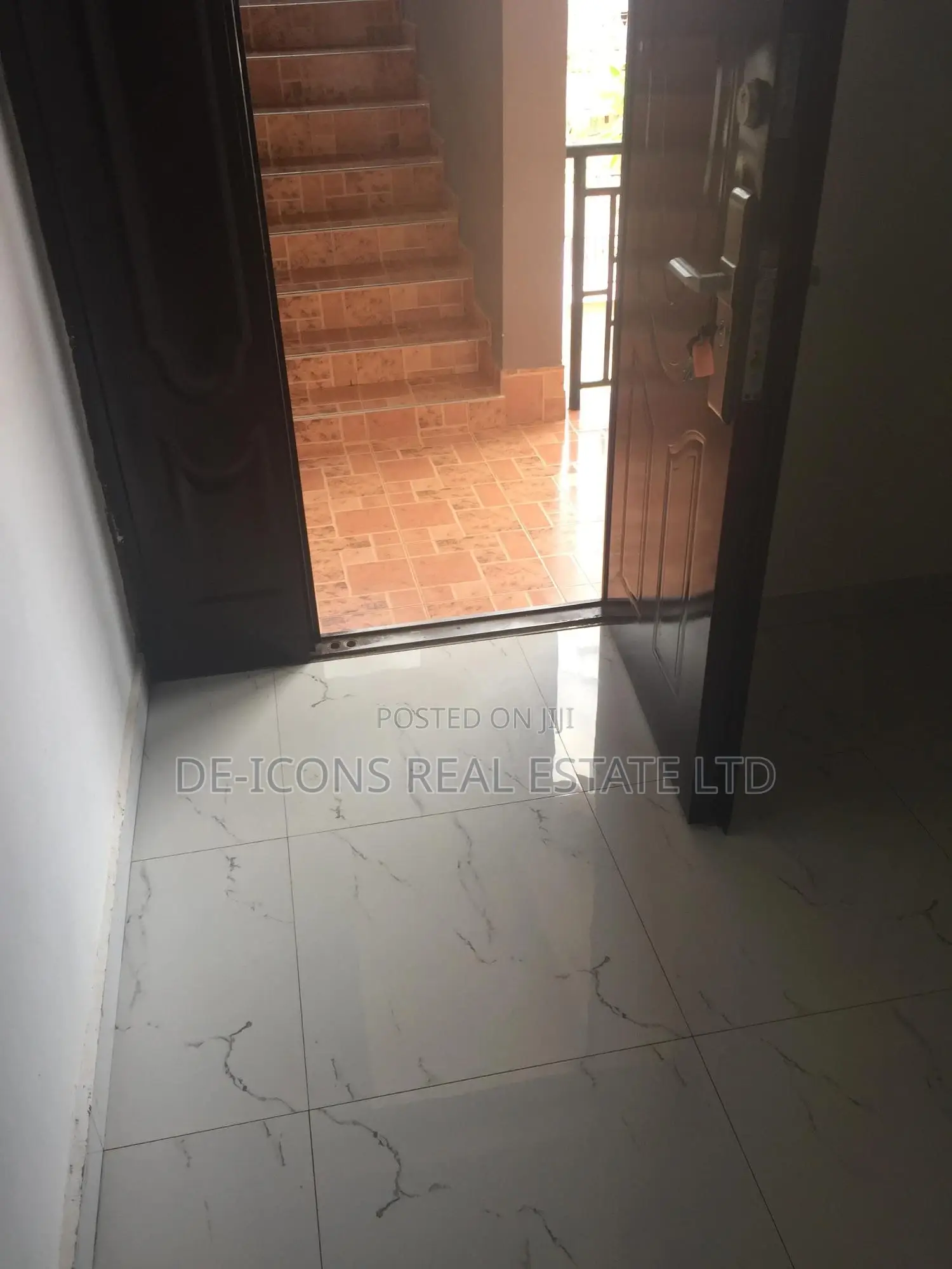 2bdrm Duplex in De-Icons Real, Ga South Municipal for rent