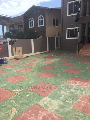 2bdrm Duplex in De-Icons Real, Ga South Municipal for rent
