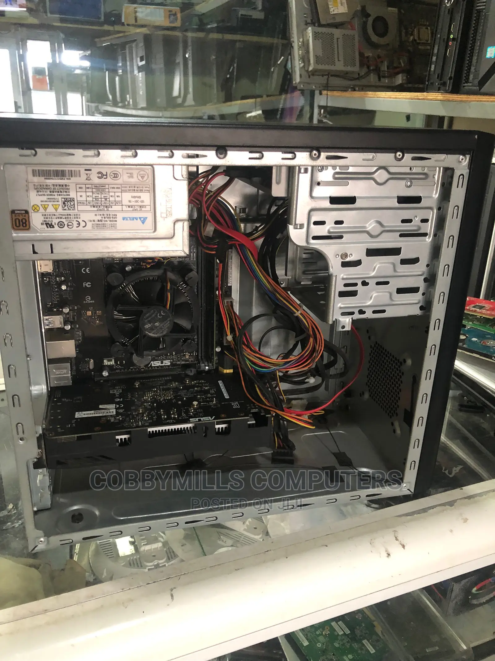 Desktop Computer Asus 8GB Intel Core I5 HDD 1T