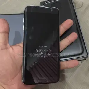 New Samsung Galaxy S7 edge 32 GB Black
