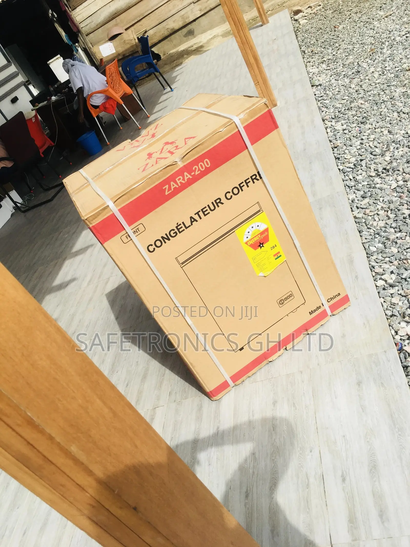  200 Zara Chest Freezer 142 Litersd 