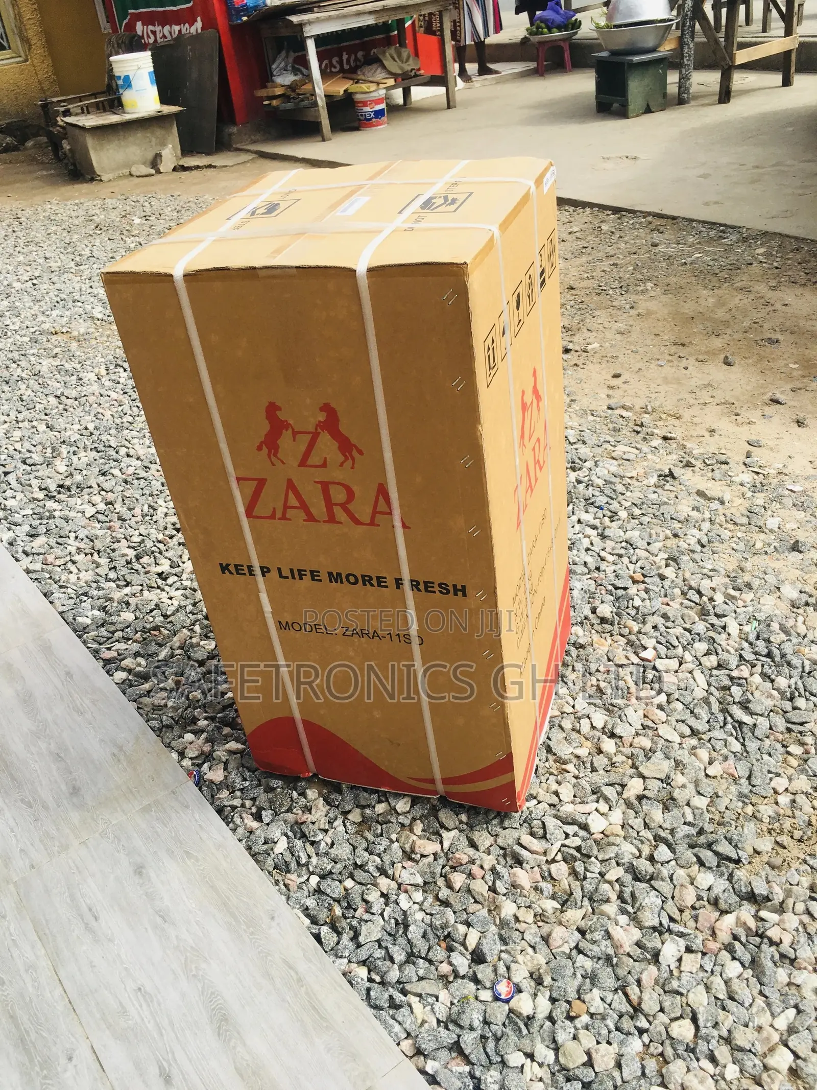 Refrigerator Table Top 80 Liters Zara-11sd 