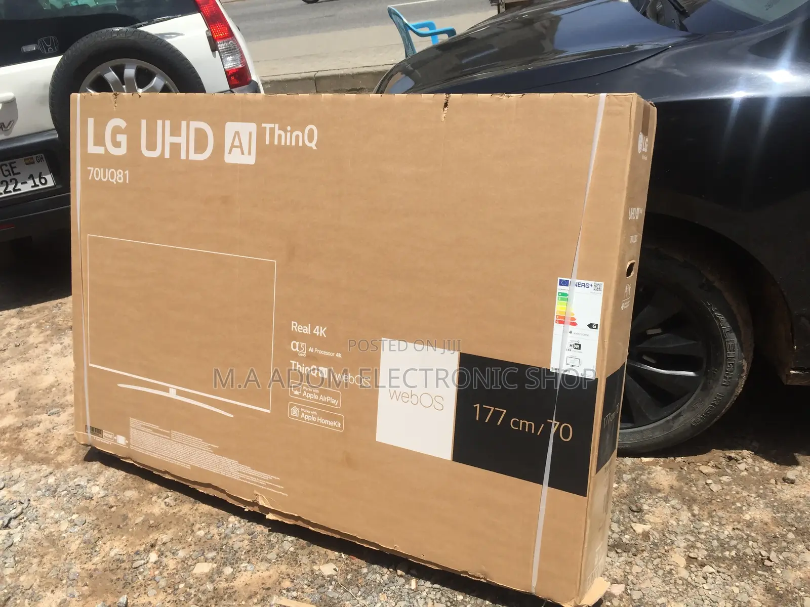 Perfect New LG LED Uq81 70'' Smart TV