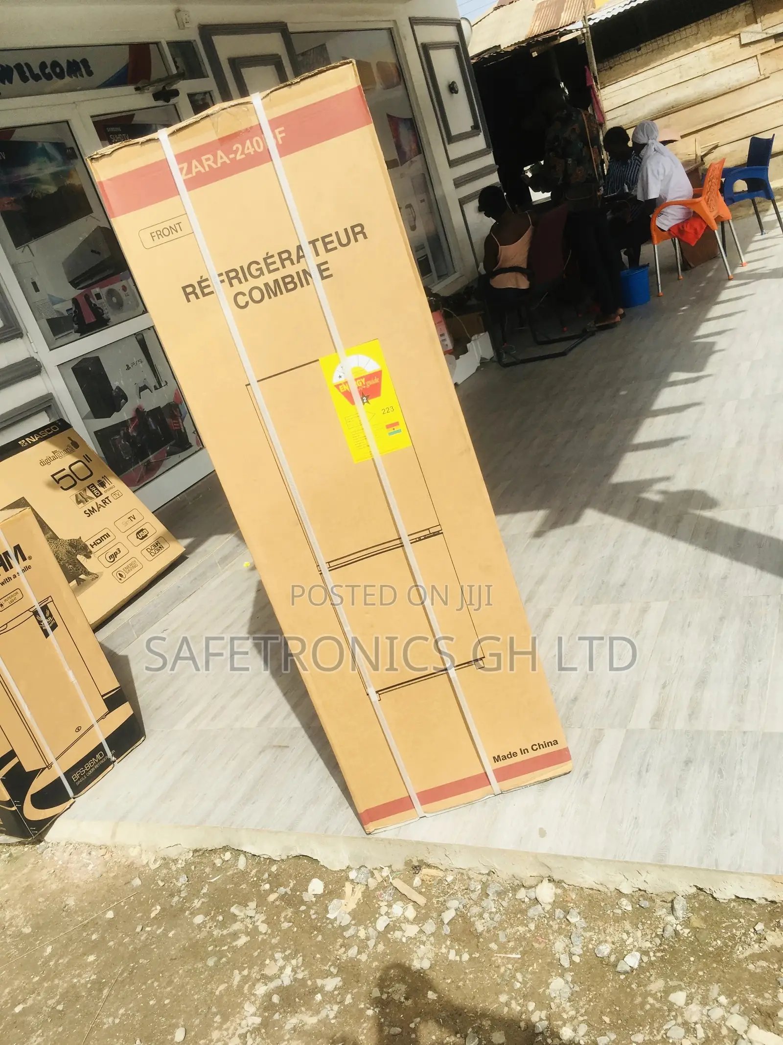 Bottom. Freezer Zara 240 Double Door 201 LTRS  Fridge