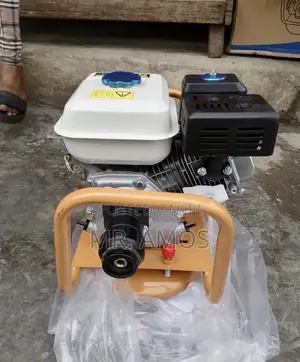 5horsepower Engine Poker Concrete Vibrator With Claw Rod Combo